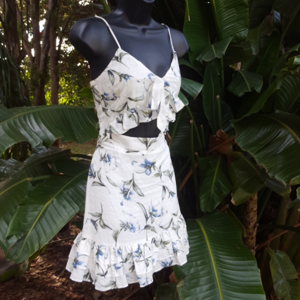 Cut out dress